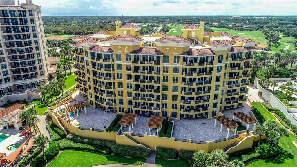 Activo con contrato: $1,699,000 (4 camas, 3 baños, 2950 Pies cuadrados)