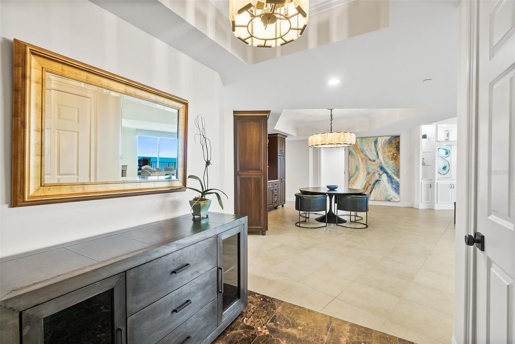 Activo con contrato: $1,699,000 (4 camas, 3 baños, 2950 Pies cuadrados)