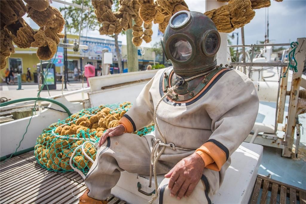 For Sale: $135,000 (2 beds, 2 baths, 1080 Square Feet)