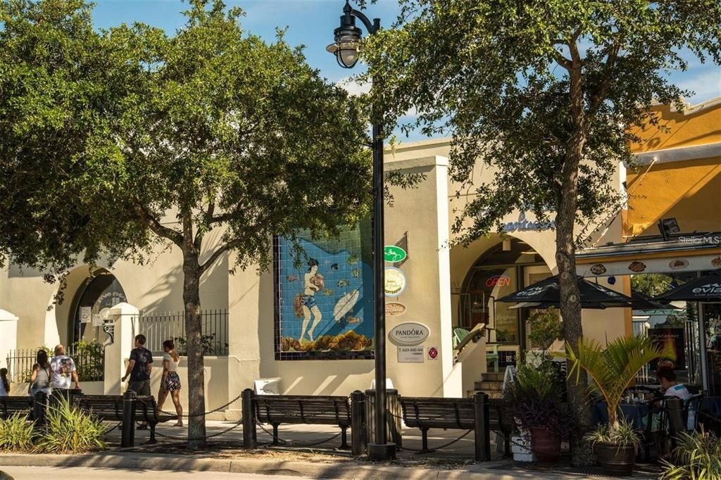 For Sale: $135,000 (2 beds, 2 baths, 1080 Square Feet)