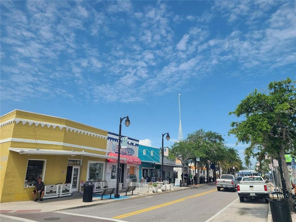 For Sale: $135,000 (2 beds, 2 baths, 1080 Square Feet)