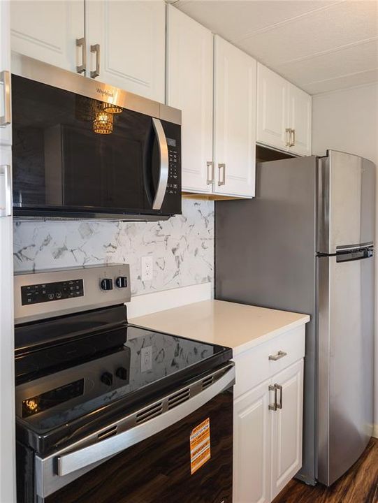 For Sale: $135,000 (2 beds, 2 baths, 1080 Square Feet)