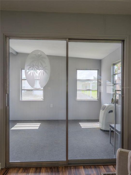 For Sale: $135,000 (2 beds, 2 baths, 1080 Square Feet)