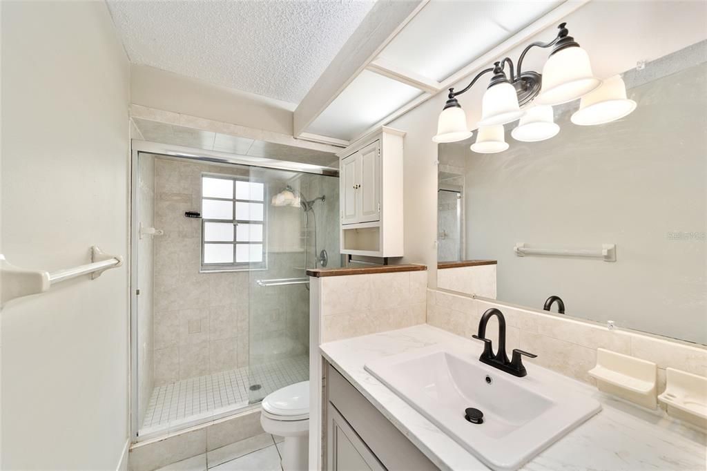 Active With Contract: $2,500 (4 beds, 3 baths, 2739 Square Feet)