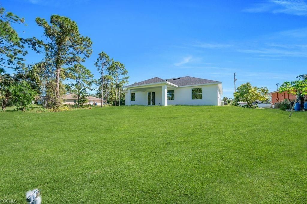 Active With Contract: $329,900 (3 beds, 2 baths, 1536 Square Feet)