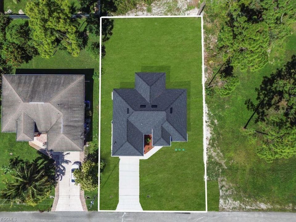 Active With Contract: $329,900 (3 beds, 2 baths, 1536 Square Feet)