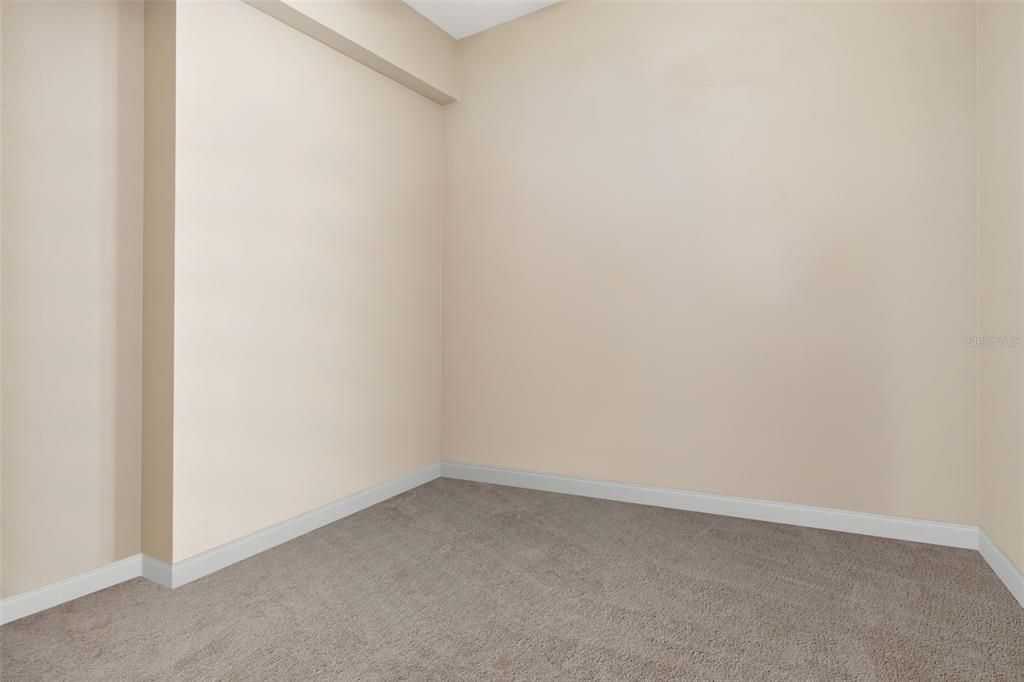 待售: $2,000,000 (3 贝兹, 2 浴室, 1883 平方英尺)