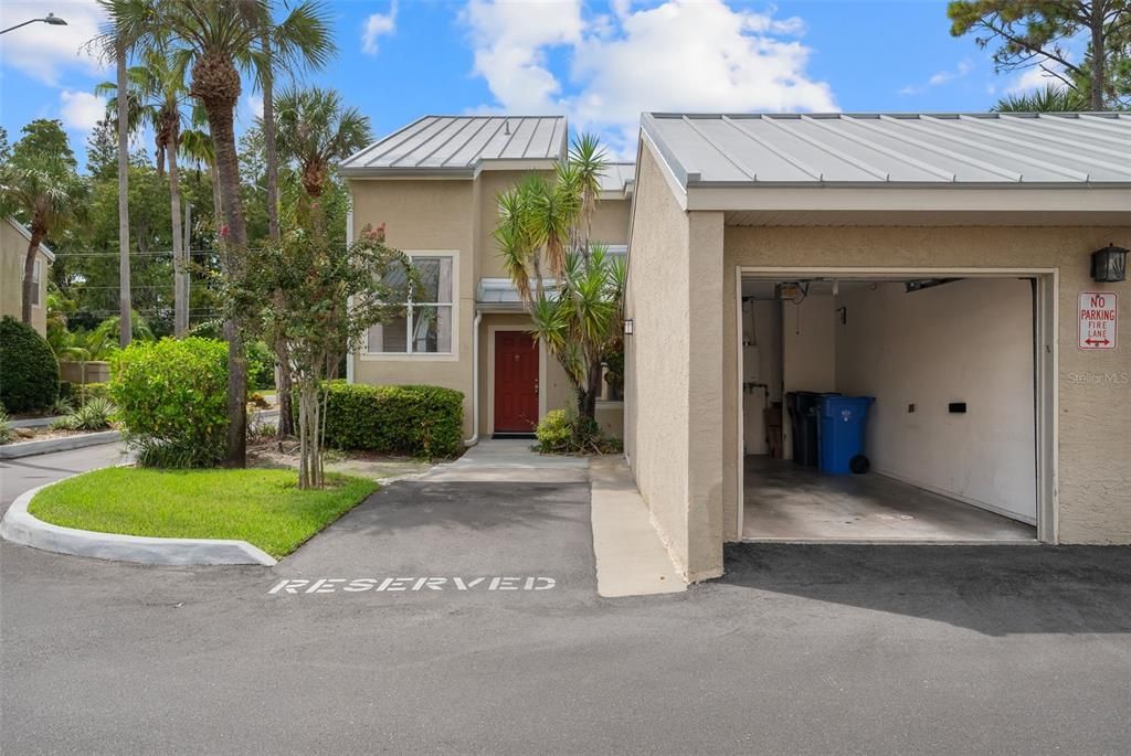 Active With Contract: $295,000 (3 beds, 2 baths, 1690 Square Feet)