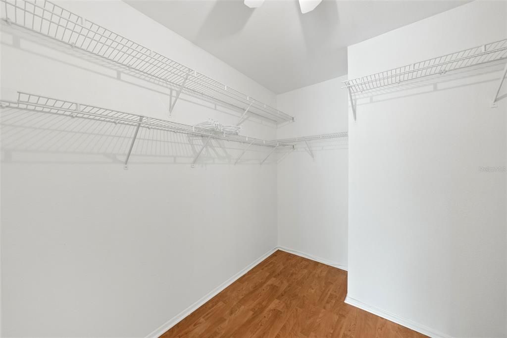 Active With Contract: $295,000 (3 beds, 2 baths, 1690 Square Feet)