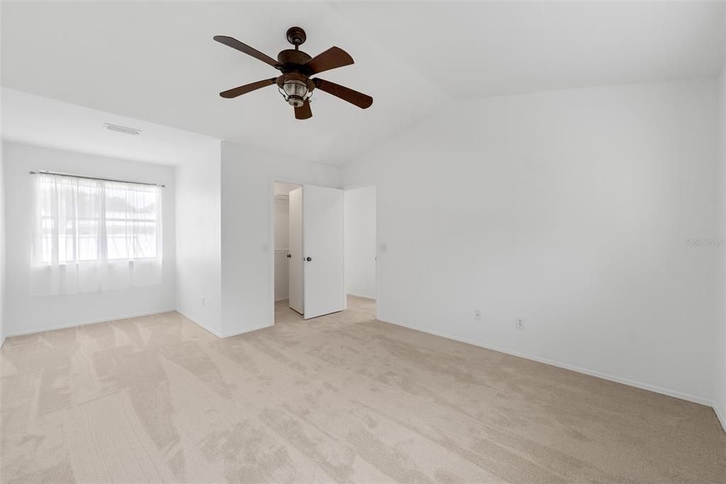 Active With Contract: $295,000 (3 beds, 2 baths, 1690 Square Feet)