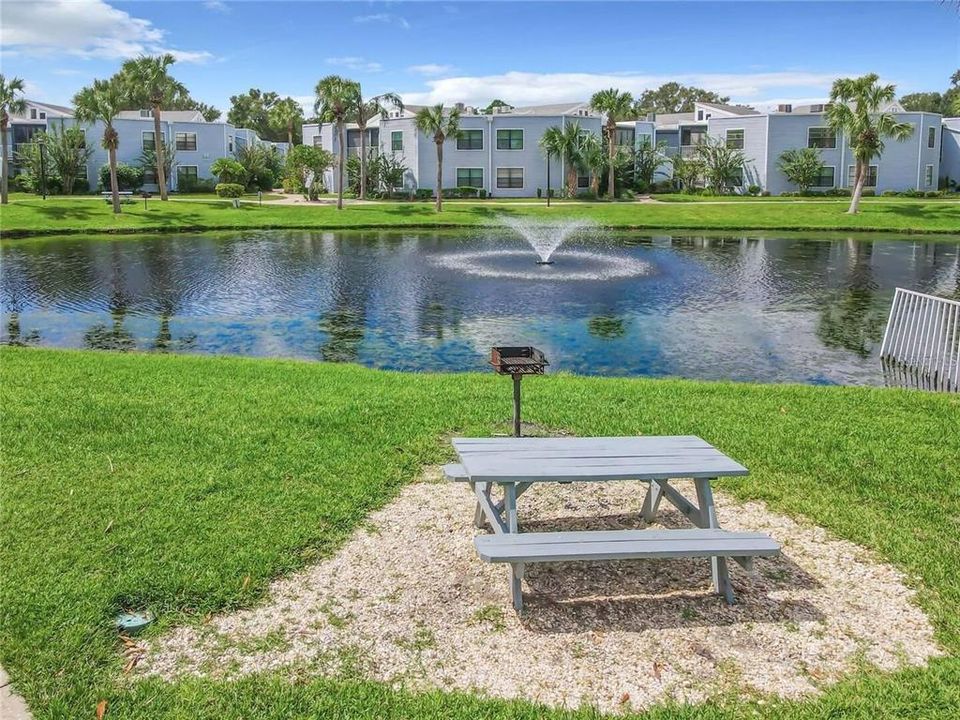 Activo con contrato: $148,000 (2 camas, 2 baños, 820 Pies cuadrados)