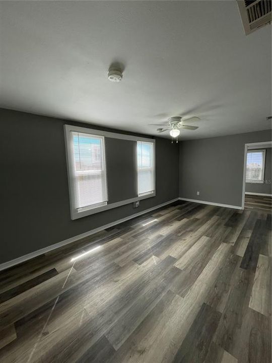 Activo con contrato: $1,695 (2 camas, 1 baños, 786 Pies cuadrados)