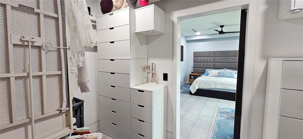 Active With Contract: $2,589 (2 beds, 2 baths, 1632 Square Feet)