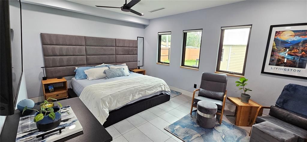 Active With Contract: $2,589 (2 beds, 2 baths, 1632 Square Feet)