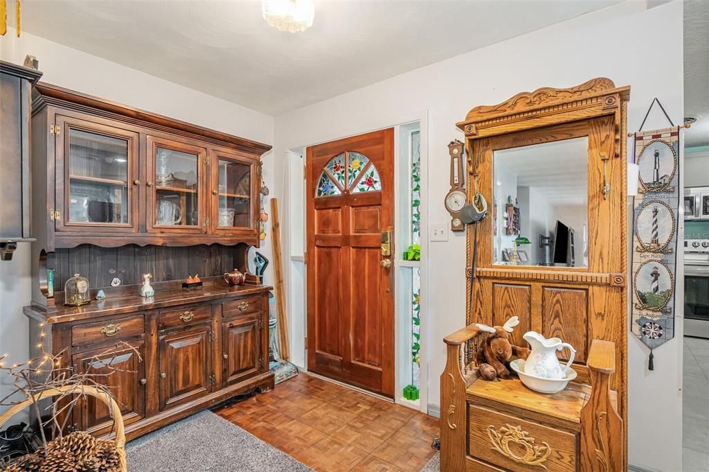 待售: $325,000 (3 贝兹, 2 浴室, 1463 平方英尺)