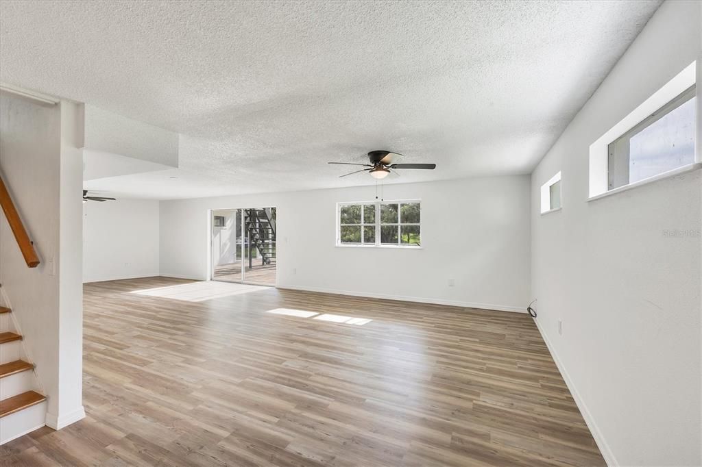 Active With Contract: $3,875 (4 beds, 3 baths, 3010 Square Feet)