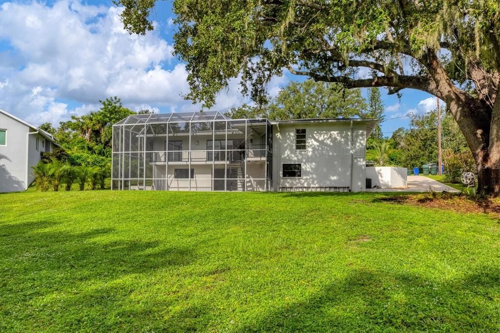 Active With Contract: $3,875 (4 beds, 3 baths, 3010 Square Feet)