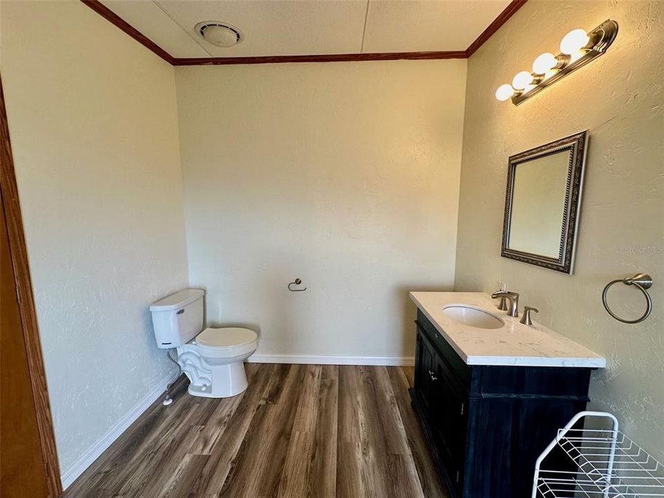 En Renta: $2,150 (4 camas, 2 baños, 2052 Pies cuadrados)