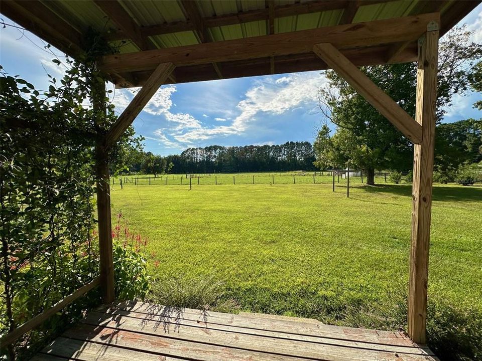 En Renta: $2,150 (4 camas, 2 baños, 2052 Pies cuadrados)