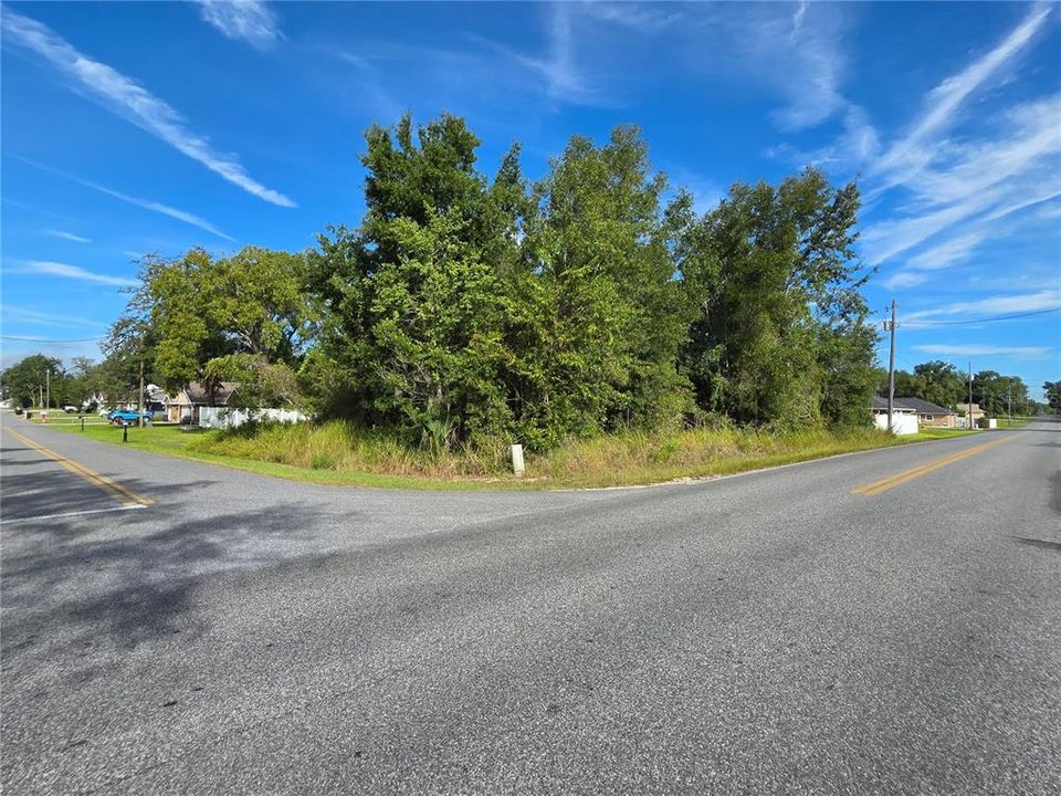 Activo con contrato: $47,500 (0.22 acres)