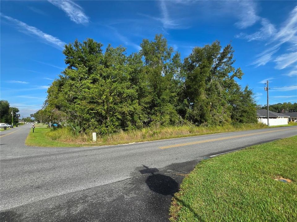 Activo con contrato: $47,500 (0.22 acres)