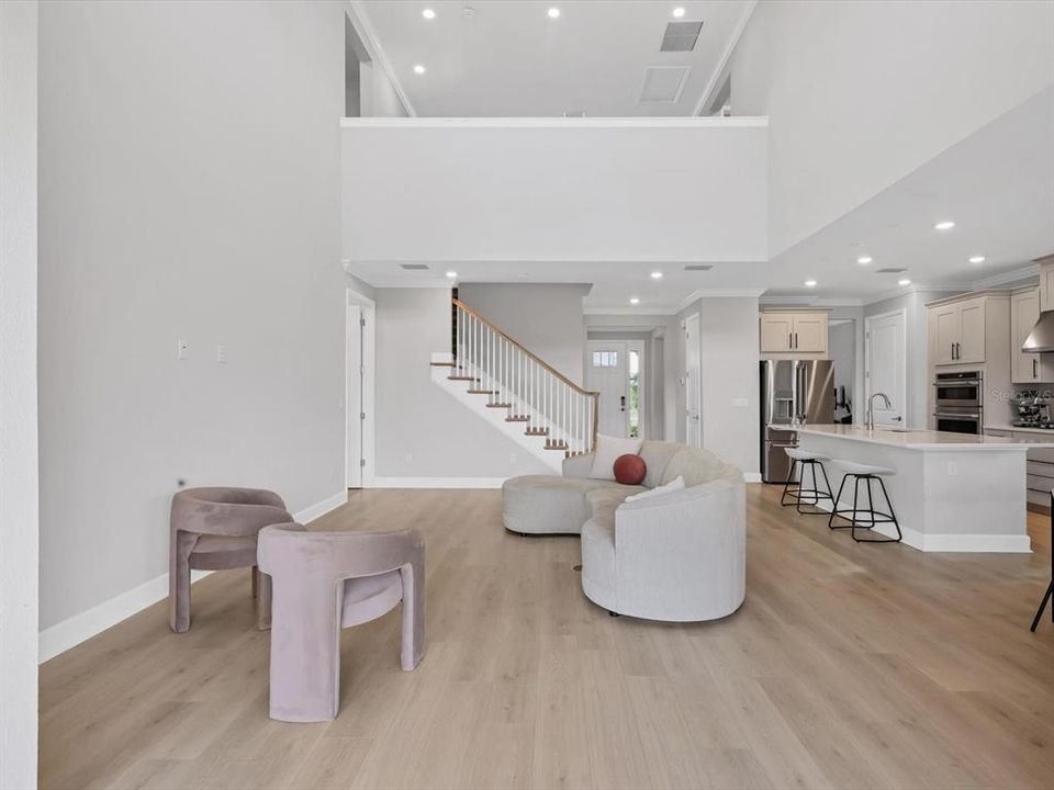 Active With Contract: $649,900 (4 beds, 3 baths, 2664 Square Feet)