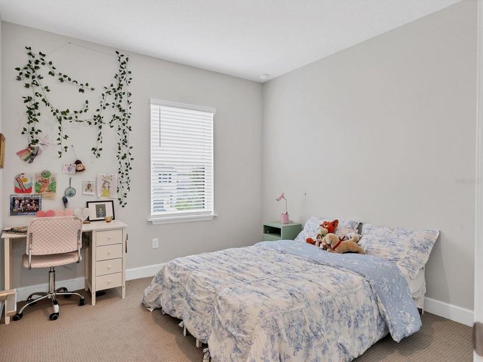 Active With Contract: $649,900 (4 beds, 3 baths, 2664 Square Feet)