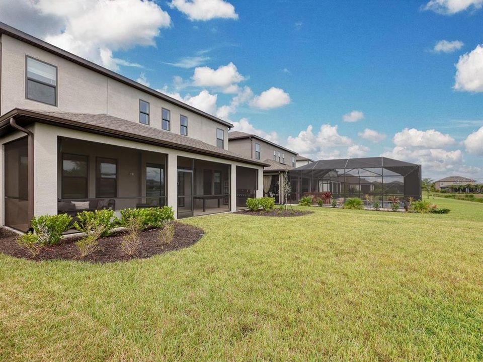 Active With Contract: $649,900 (4 beds, 3 baths, 2664 Square Feet)