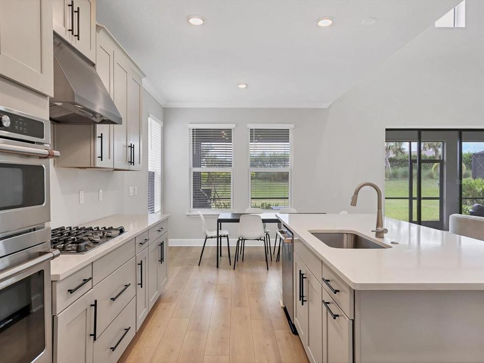 Active With Contract: $649,900 (4 beds, 3 baths, 2664 Square Feet)