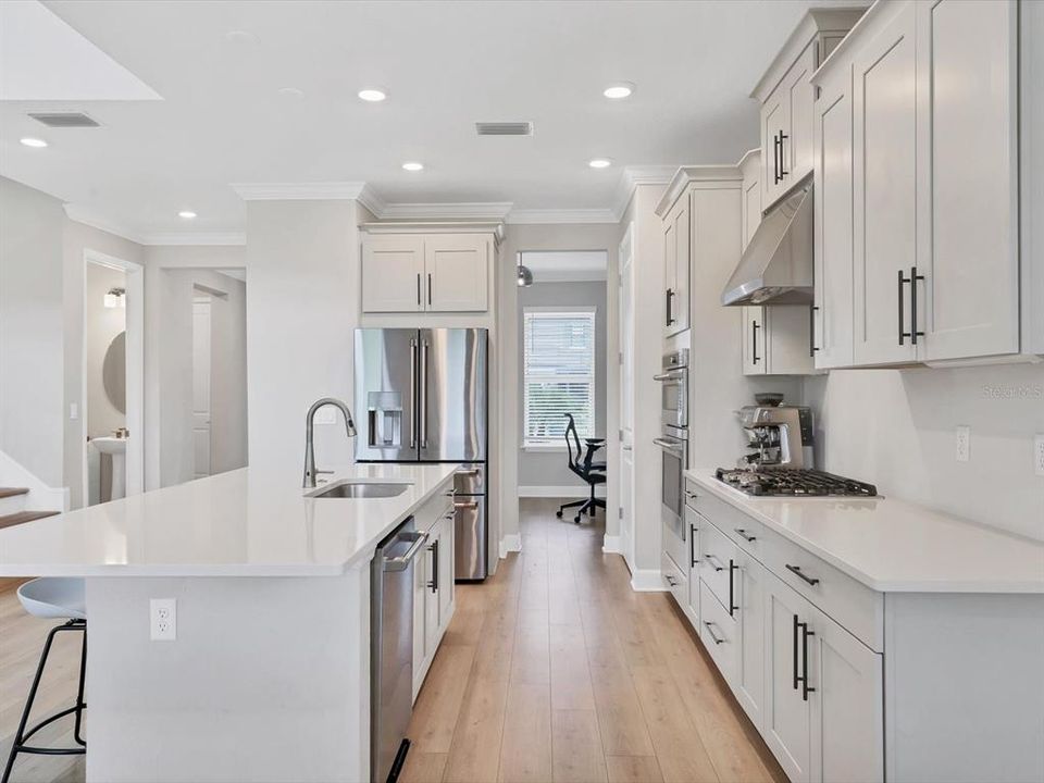 Active With Contract: $649,900 (4 beds, 3 baths, 2664 Square Feet)