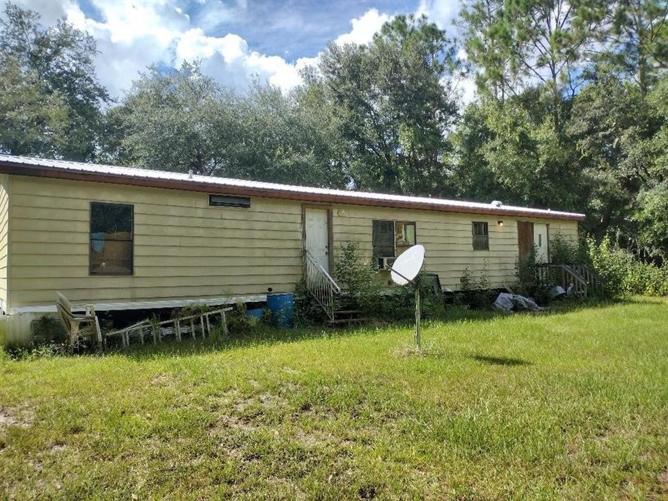 For Sale: $139,900 (4 beds, 2 baths, 1620 Square Feet)