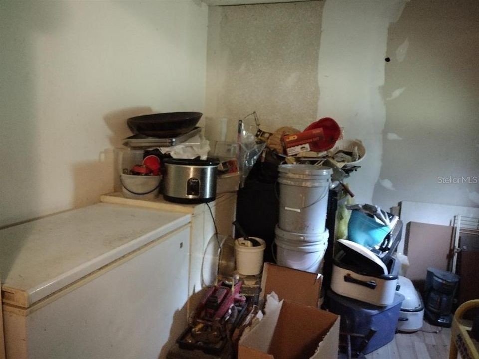 For Sale: $139,900 (4 beds, 2 baths, 1620 Square Feet)