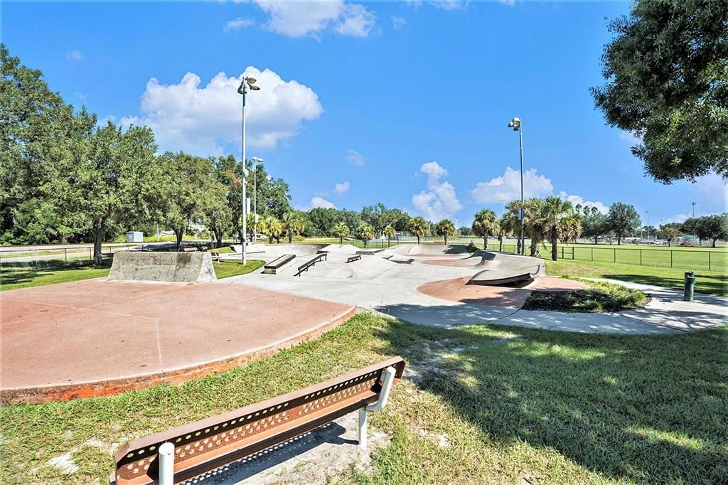 Active With Contract: $280,000 (3 beds, 1 baths, 1344 Square Feet)