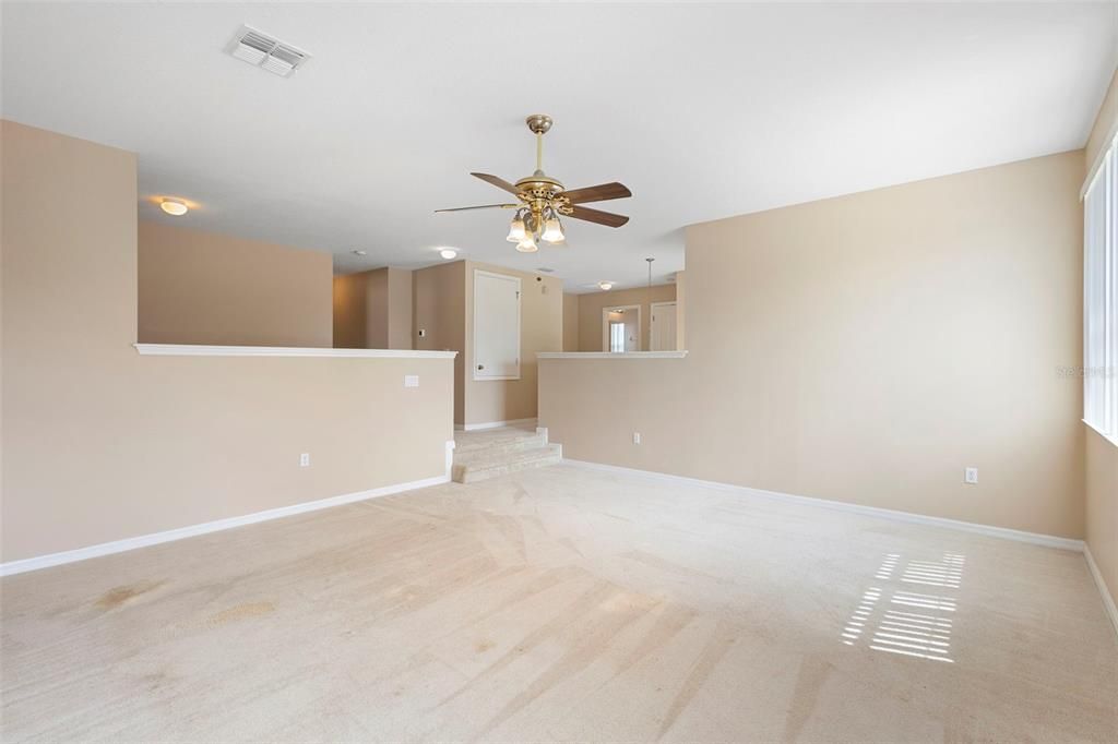 В аренду: $3,800 (5 спален, 3 ванн, 3436 Квадратных фут)