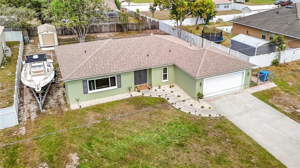 合同活跃: $280,000 (2 贝兹, 2 浴室, 1422 平方英尺)