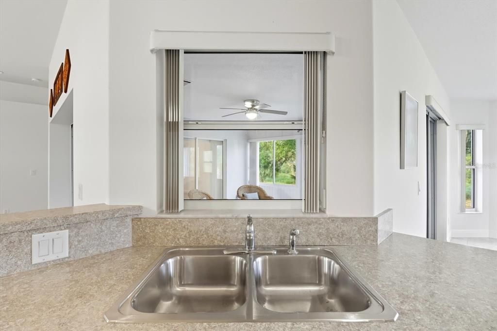 待售: $329,500 (3 贝兹, 2 浴室, 1711 平方英尺)