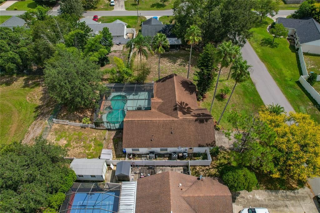 Под контрактом: $318,500 (4 спален, 2 ванн, 1615 Квадратных фут)