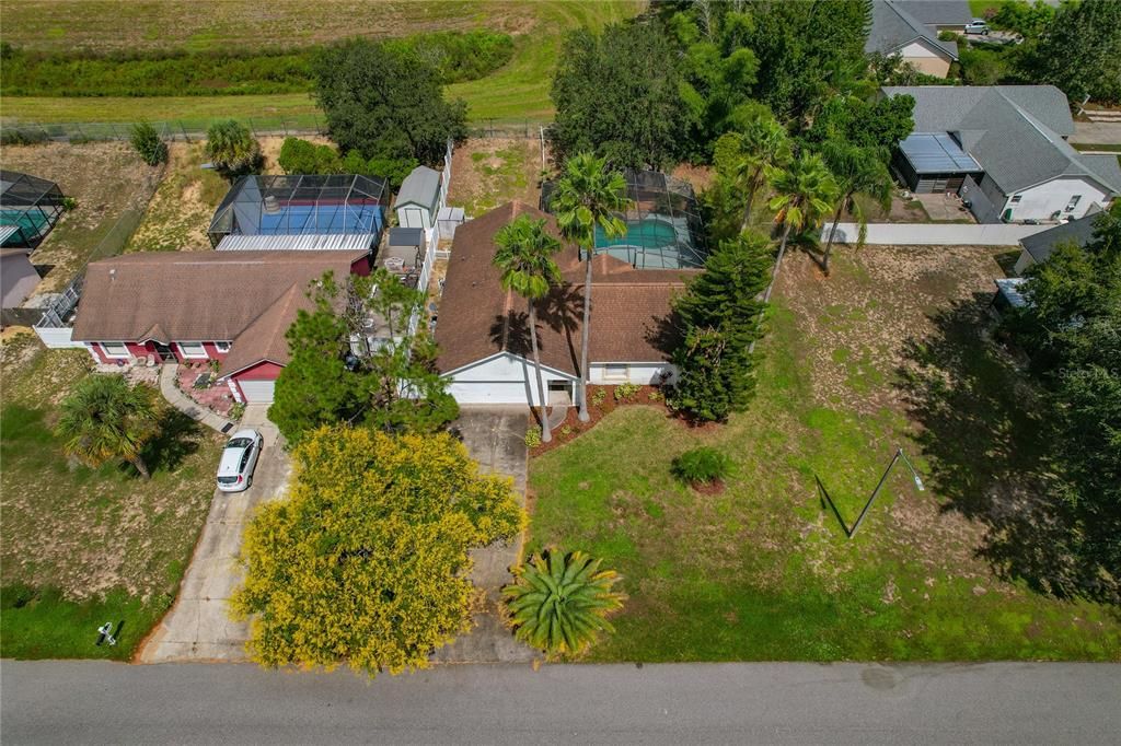 Под контрактом: $318,500 (4 спален, 2 ванн, 1615 Квадратных фут)