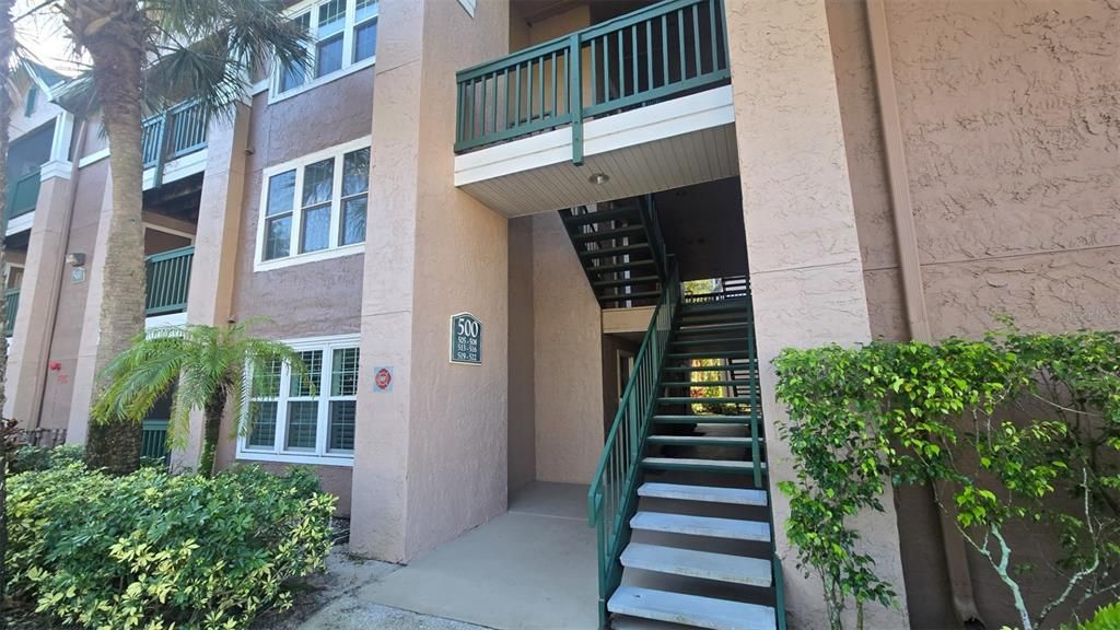 En Venta: $181,000 (2 camas, 2 baños, 1078 Pies cuadrados)