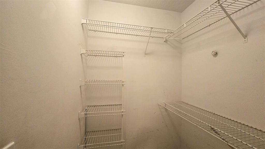 En Venta: $181,000 (2 camas, 2 baños, 1078 Pies cuadrados)