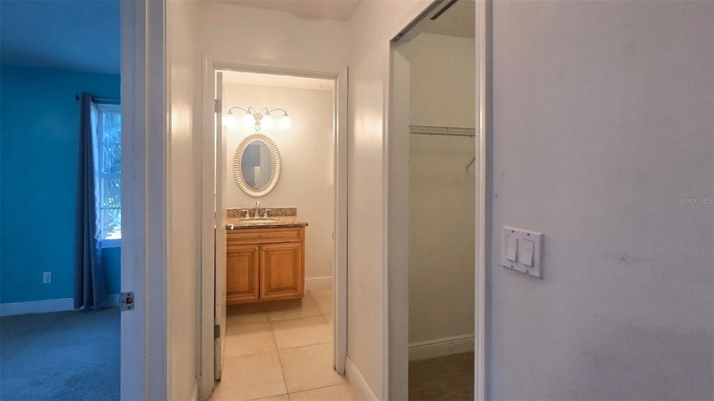 En Venta: $181,000 (2 camas, 2 baños, 1078 Pies cuadrados)