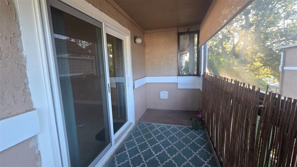 En Venta: $181,000 (2 camas, 2 baños, 1078 Pies cuadrados)