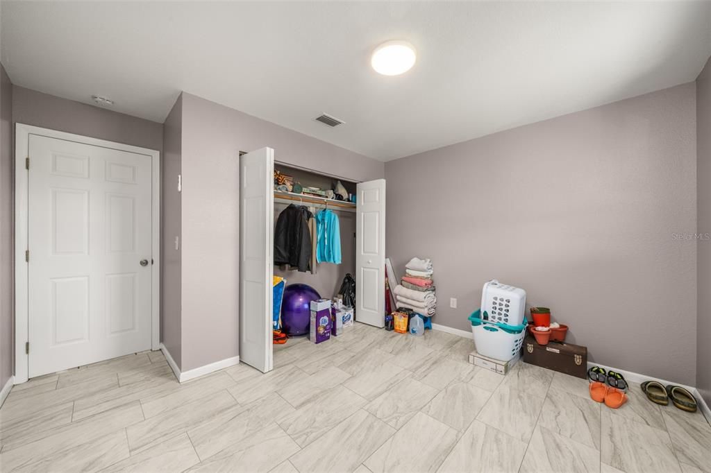 En Venta: $199,900 (3 camas, 2 baños, 1108 Pies cuadrados)