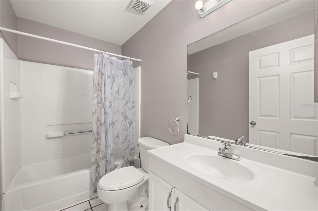 En Venta: $199,900 (3 camas, 2 baños, 1108 Pies cuadrados)