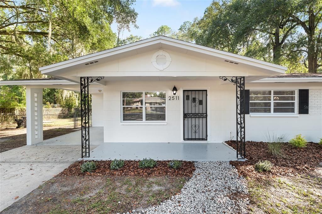 For Sale: $184,900 (3 beds, 1 baths, 960 Square Feet)