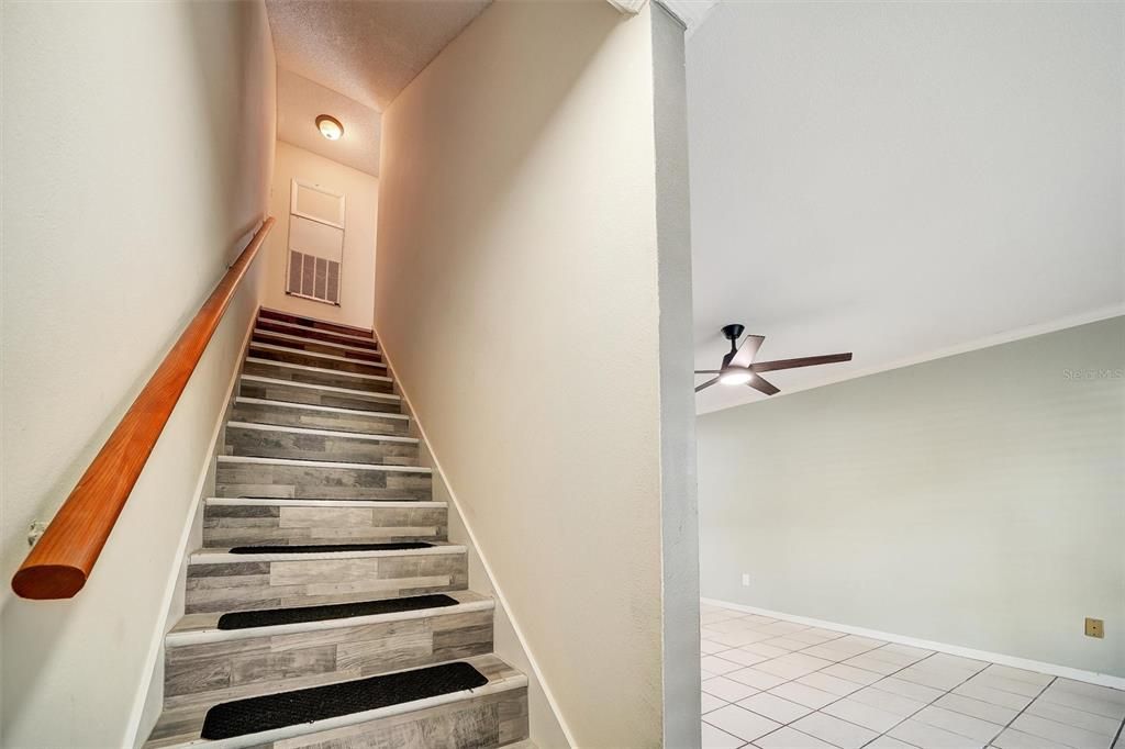 For Sale: $205,900 (2 beds, 2 baths, 1185 Square Feet)