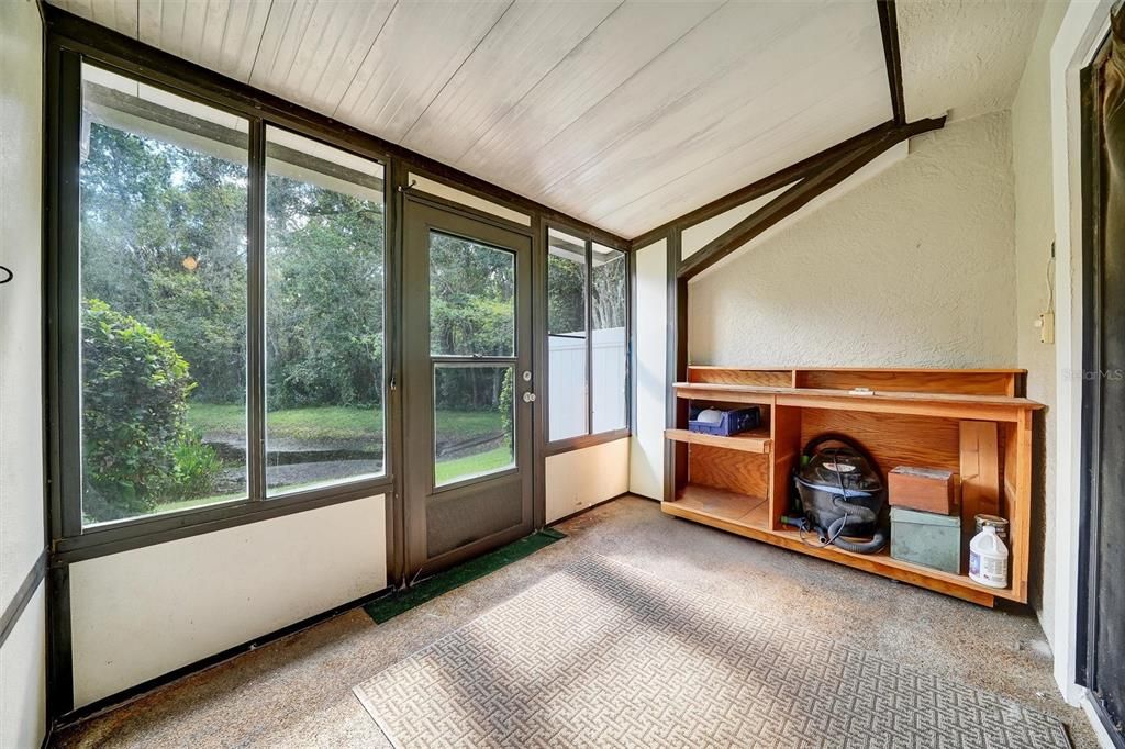 For Sale: $205,900 (2 beds, 2 baths, 1185 Square Feet)