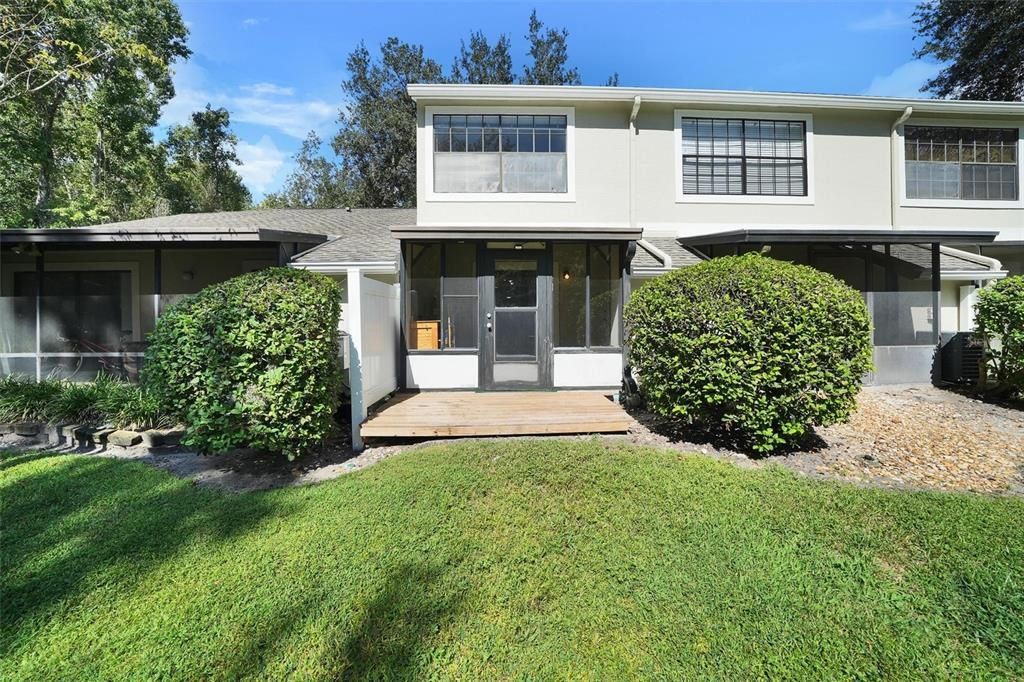 For Sale: $205,900 (2 beds, 2 baths, 1185 Square Feet)