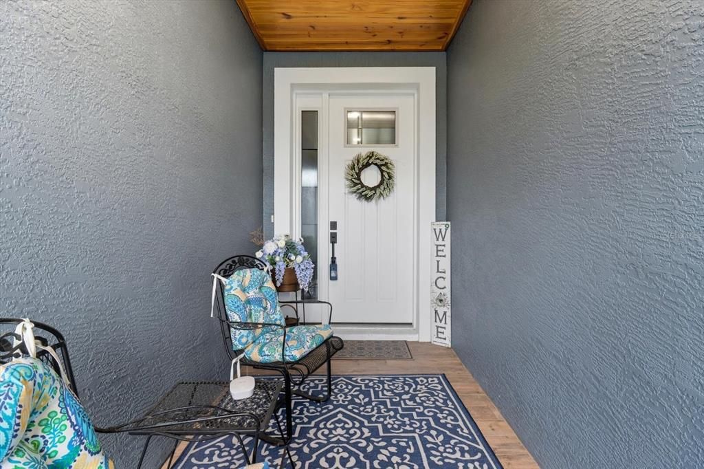 For Sale: $384,500 (3 beds, 2 baths, 1754 Square Feet)