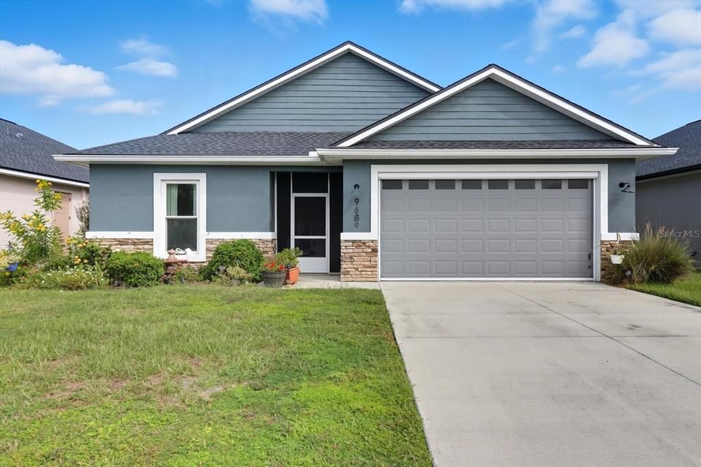 For Sale: $384,500 (3 beds, 2 baths, 1754 Square Feet)